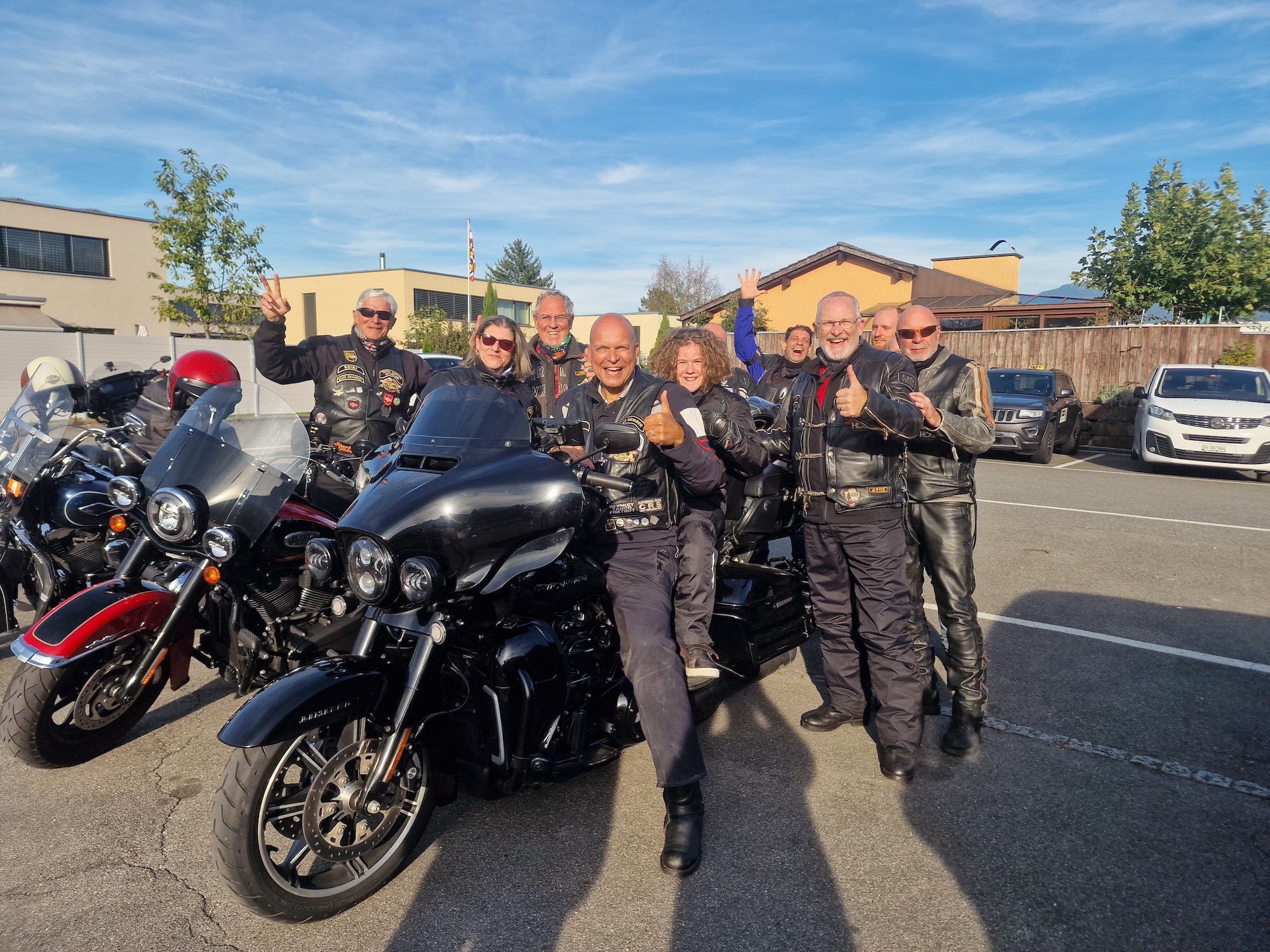 IG Motorrad - Stiftung Wunderlampe ermöglicht Jugendlicher mit Spina Bifida einen einmaligen Motorradausflug